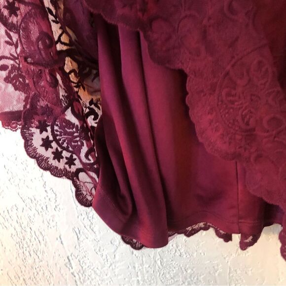 4 for $20 Forever21 Floral Lace Skater Dress (S) - Picture 12 of 13